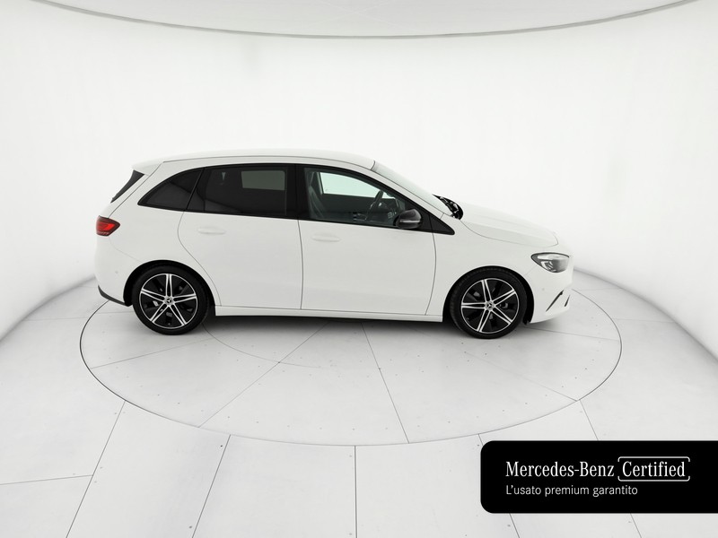 Mercedes Classe B 180 d progressive advanced auto diesel bianco