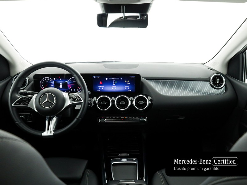 Mercedes Classe B 180 d progressive advanced auto diesel bianco