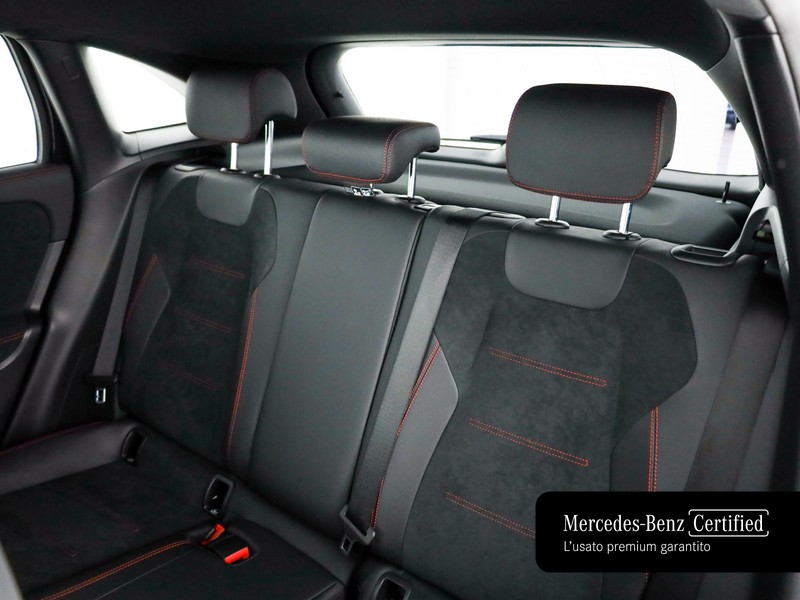 Mercedes GLA 180 d premium auto diesel nero