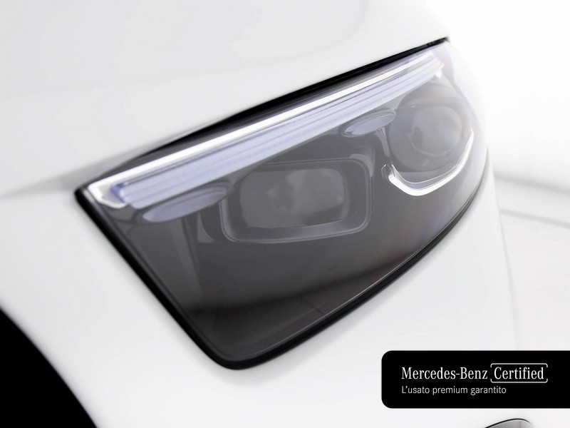AMG Classe A a amg 35 amg line premium 4matic auto ibrido bianco