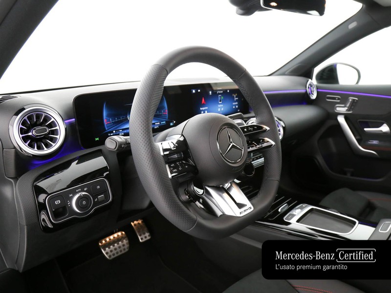 AMG Classe A a amg 35 amg line premium 4matic auto ibrido bianco