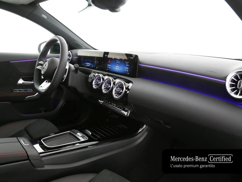 AMG Classe A a amg 35 amg line premium 4matic auto ibrido bianco