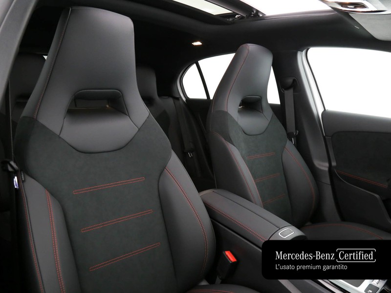 AMG Classe A a amg 35 amg line premium 4matic auto ibrido bianco