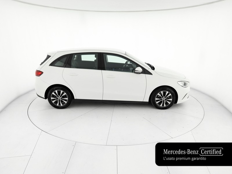 Mercedes Classe B 180 d executive auto diesel bianco