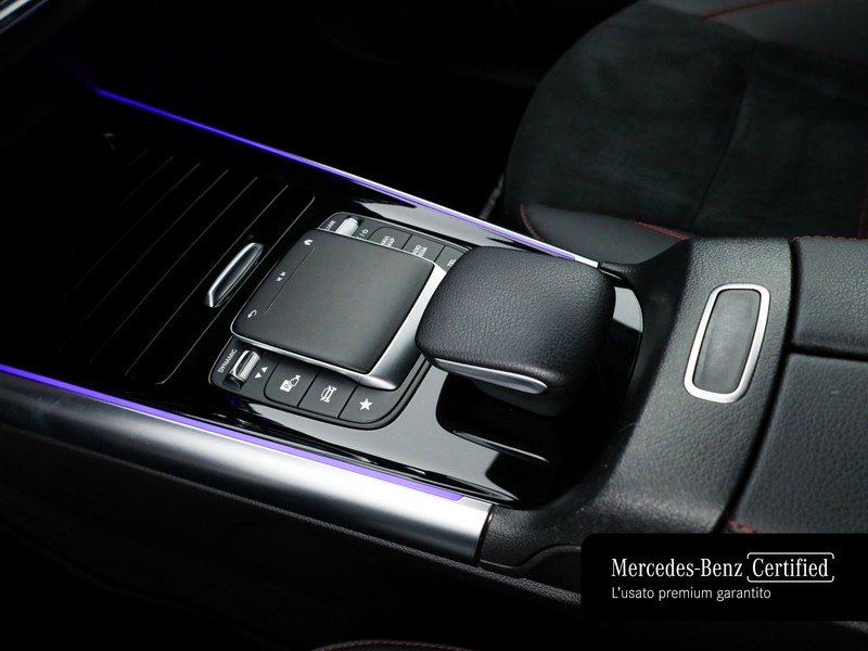Mercedes GLA 180 d premium auto diesel nero
