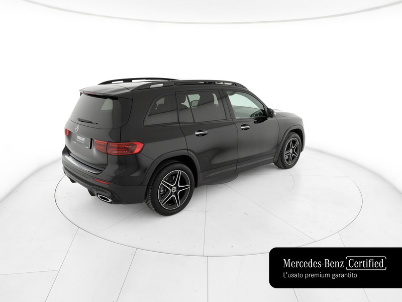 Mercedes GLB - foto 4