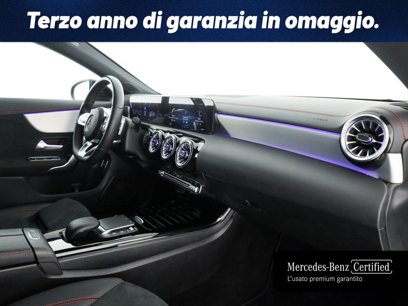 Mercedes CLA Shooting Brake  200 d premium auto diesel grigio