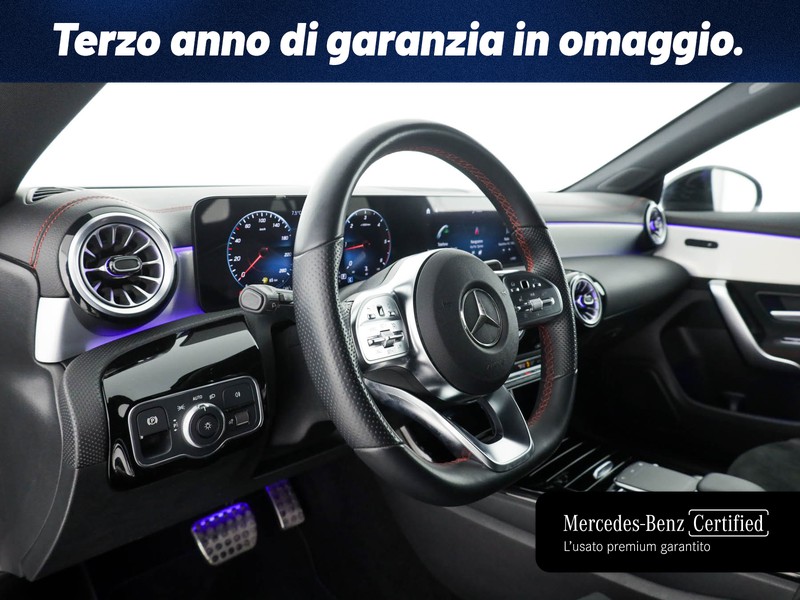 Mercedes CLA Shooting Brake  200 d premium auto diesel grigio