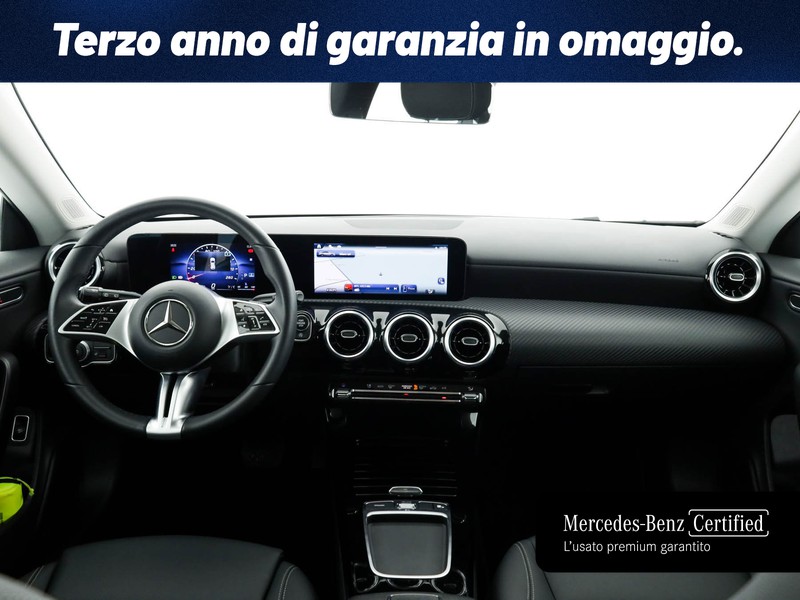 Mercedes CLA Shooting Brake  180 d advanced auto diesel bianco