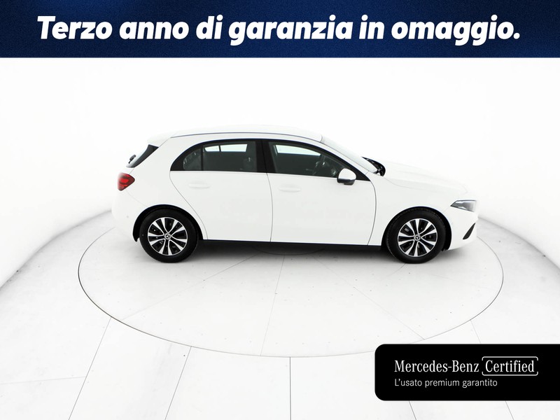 Mercedes Classe A 180 d advanced auto diesel bianco