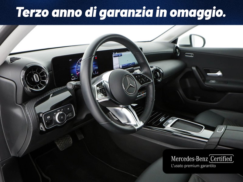 Mercedes Classe A 180 d advanced auto diesel bianco