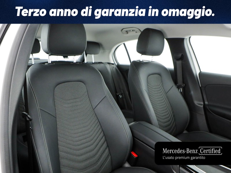 Mercedes Classe A 180 d advanced auto diesel bianco