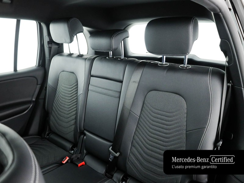 Mercedes GLB 200 d business extra auto diesel nero