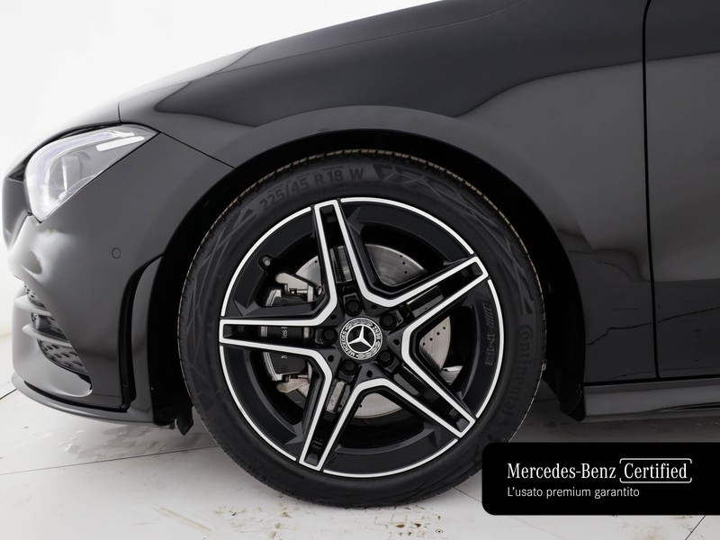 Mercedes CLA Shooting Brake  200 d premium auto diesel nero