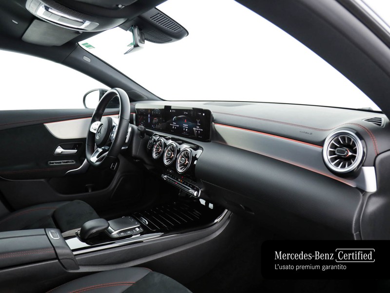 Mercedes CLA Shooting Brake  200 d premium auto diesel nero