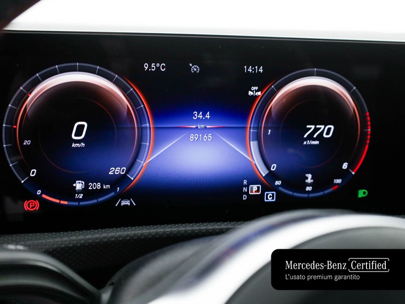Mercedes CLA Shooting Brake  200 d premium auto diesel nero