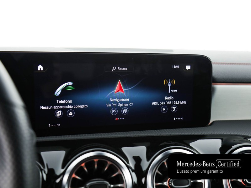 Mercedes CLA Shooting Brake  200 d premium auto diesel nero
