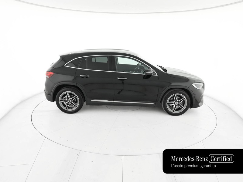 Mercedes GLA 180 d premium auto diesel nero