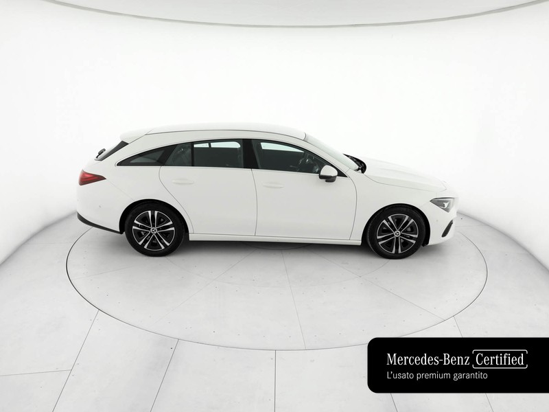 Mercedes CLA Shooting Brake  180 d advanced auto diesel bianco