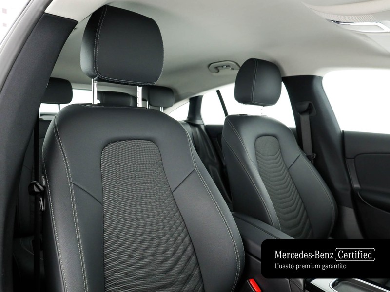 Mercedes CLA Shooting Brake  180 d advanced auto diesel bianco