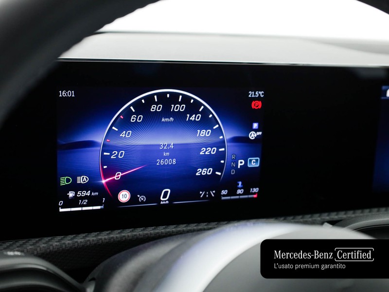 Mercedes CLA Shooting Brake  180 d advanced auto diesel bianco