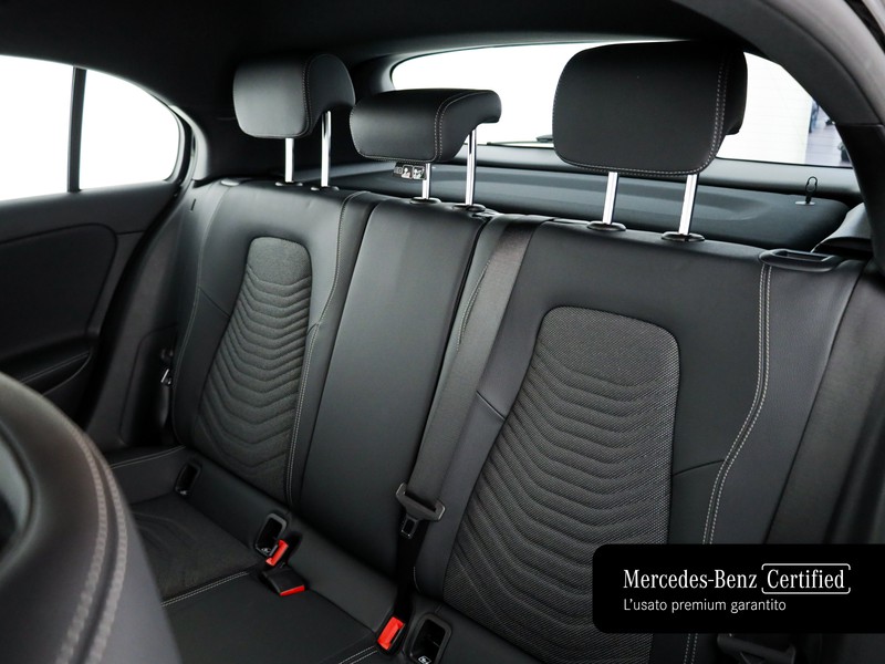 Mercedes Classe A 180 progressive advanced auto ibrido nero