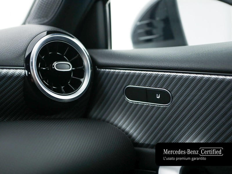 Mercedes Classe A 180 progressive advanced auto ibrido nero