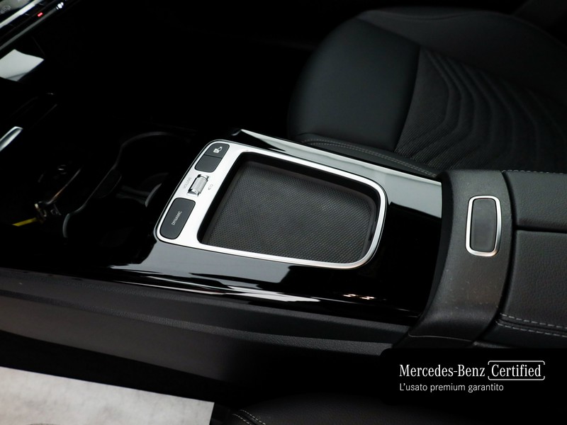 Mercedes Classe A 180 progressive advanced auto ibrido nero