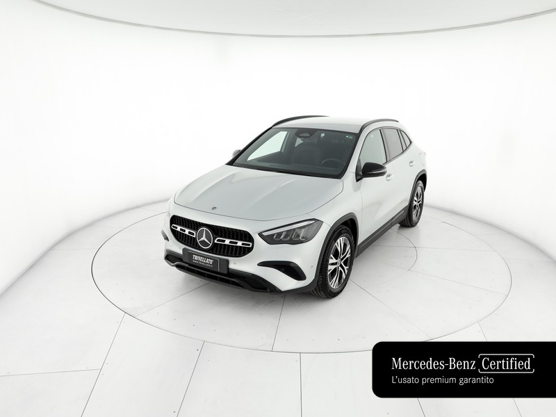 Mercedes GLA 180 d progressive advanced plus auto diesel argento