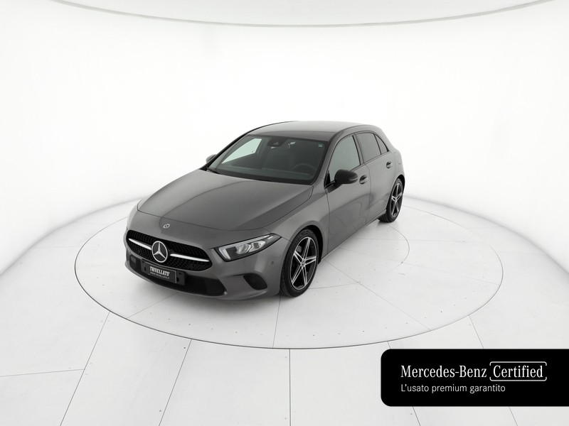Mercedes Classe A 180 d sport night edition auto diesel grigio
