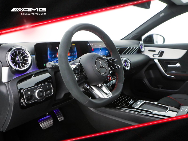 AMG Classe A a amg 35 premium amg 4matic auto benzina bianco