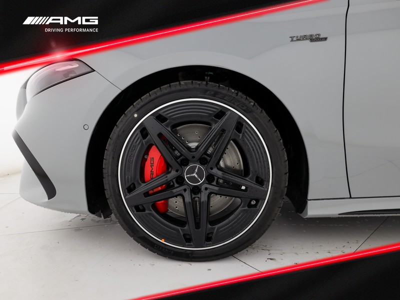 AMG Classe A a amg 35 premium amg 4matic auto benzina grigio