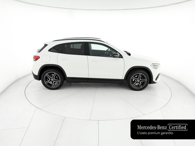 Mercedes GLA 250 e phev (eq-power) premium auto ibrido bianco