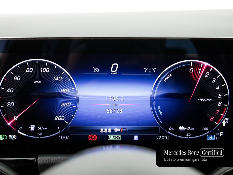 Mercedes GLA 250 e phev progressive advanced plus auto ibrido grigio