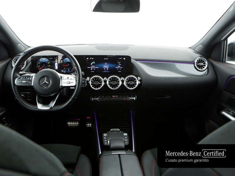 Mercedes GLA 180 d premium auto diesel bianco