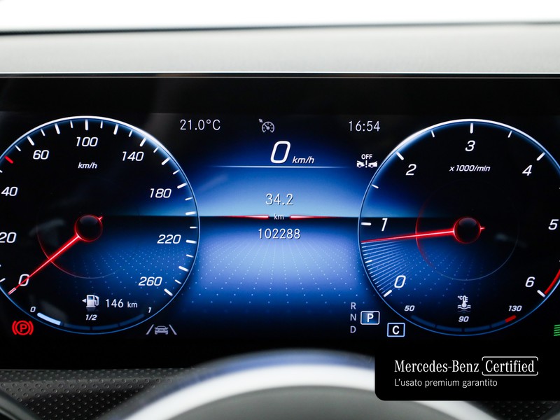 Mercedes Classe A 180 d sport night edition auto diesel bianco