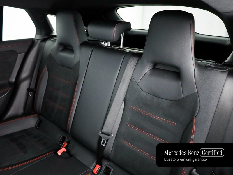Mercedes CLA Shooting Brake  200 d premium auto diesel nero