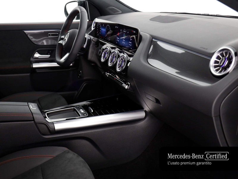 Mercedes GLA 200 d amg line premium 4matic auto diesel nero