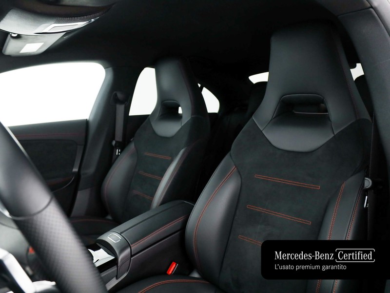 Mercedes CLA Coupè coupe 200 premium auto benzina nero