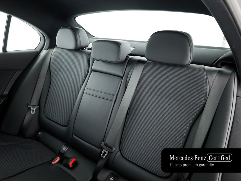 Mercedes Classe C Berlina 220 d mhev sport auto ibrido nero
