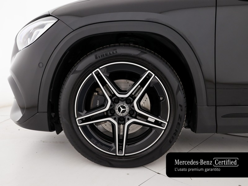 Mercedes GLA 180 d premium auto diesel nero