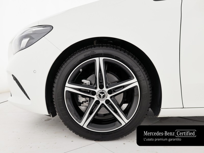Mercedes Classe B 180 sport plus auto benzina bianco