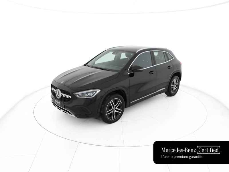 Mercedes GLA 180 d sport plus auto diesel nero