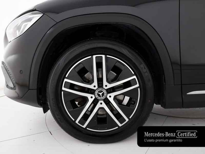 Mercedes GLA 180 d sport plus auto diesel nero