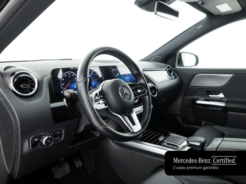 Mercedes GLA 180 d sport plus auto diesel nero