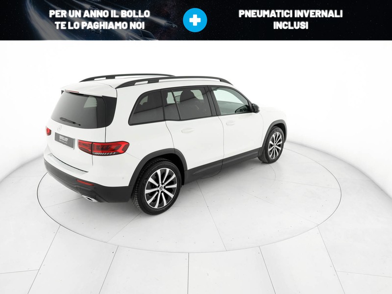 Mercedes GLB - foto 4