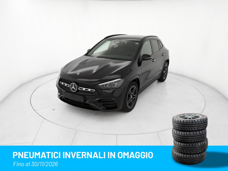 Mercedes GLA 180 amg line extra auto benzina nero
