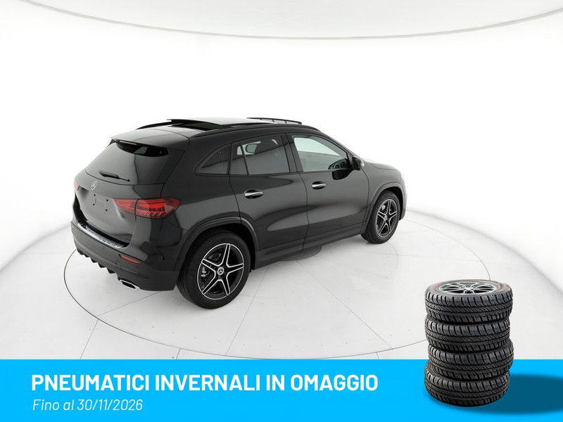 Mercedes GLA 180 Automatic benzina nero