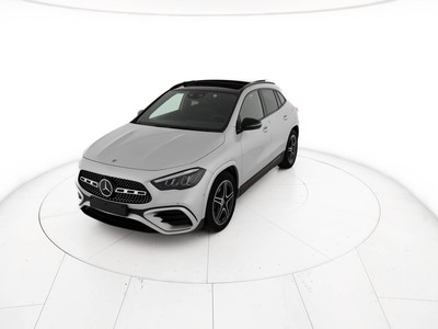 Mercedes GLA