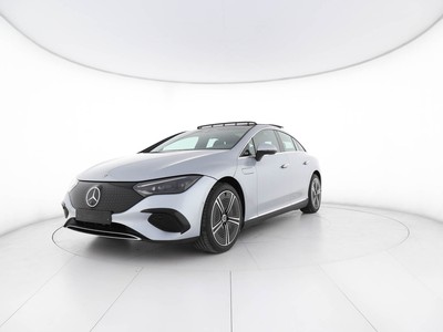 Mercedes EQE